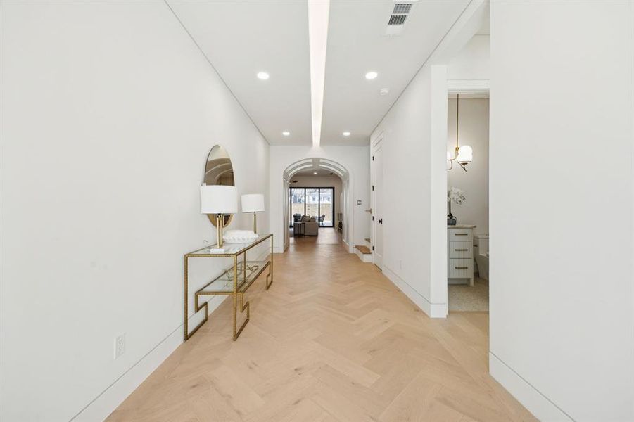 Furnished interior view inside a new home in , Dallas (Image 4).