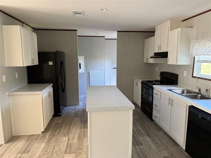 Furnished interior view inside a new home in , Lake Wales (Image 3).
