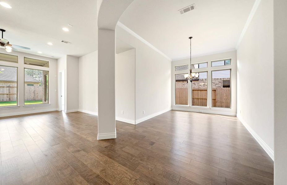 Representative unfurnished interior of a home built from the 2500 by Ravenna Homes in The Highlands 55′, Porter (Image 23). Representative unfurnished interior of a home built from the 2500 by Ravenna Homes in The Highlands 55′, Porter (Image 23).