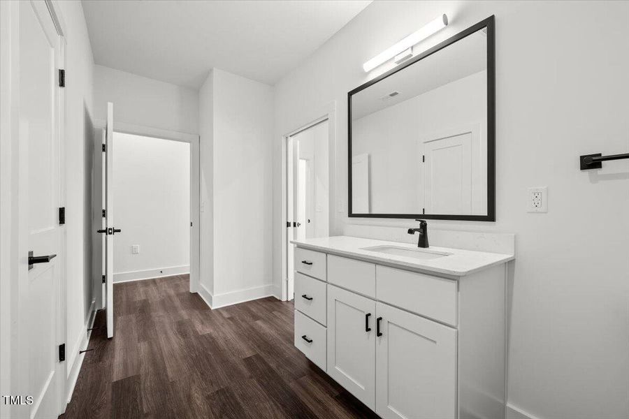 30-DSC07622 30-DSC07622