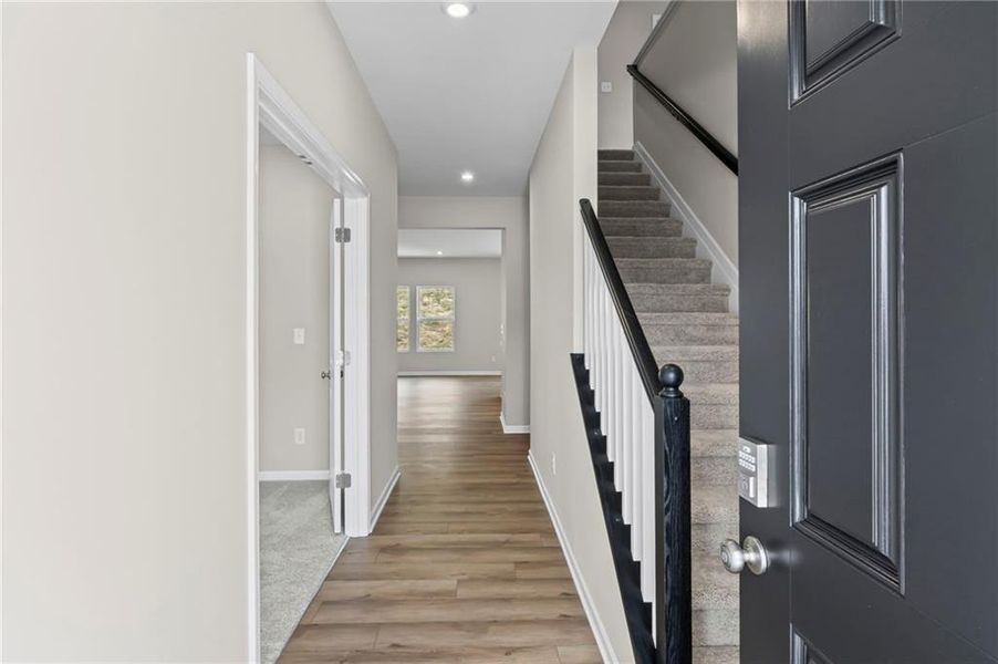 Spacious, unfurnished interior of a new home in Sage Woods, Dallas (Image 33). Spacious, unfurnished interior of a new home in Sage Woods, Dallas (Image 33).