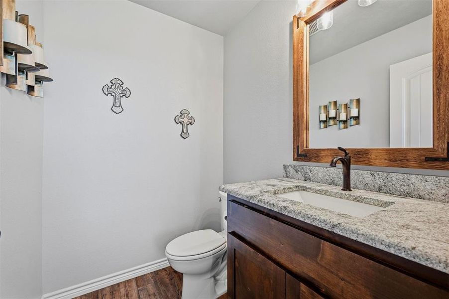 Furnished interior view inside a new home in , Sherman (Image 25).