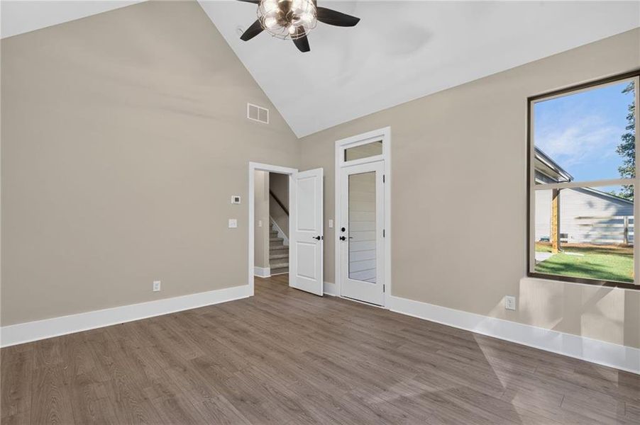 Spacious, unfurnished interior of a new home in , Dawsonville (Image 40).
