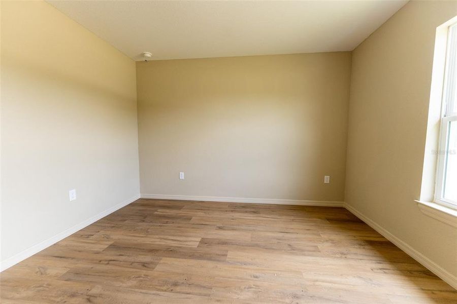 Spacious, unfurnished interior of a new home in , Ocklawaha (Image 28).