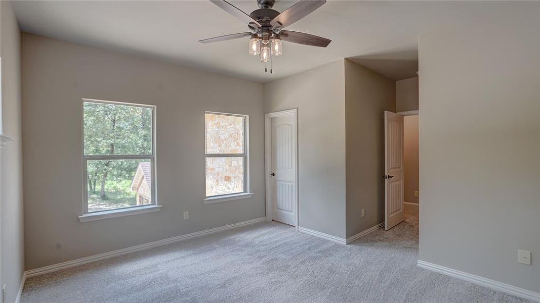Spacious, unfurnished interior of a new home in , Malakoff (Image 29). Spacious, unfurnished interior of a new home in , Malakoff (Image 29).