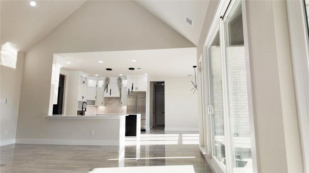 Image 37 of a home in .