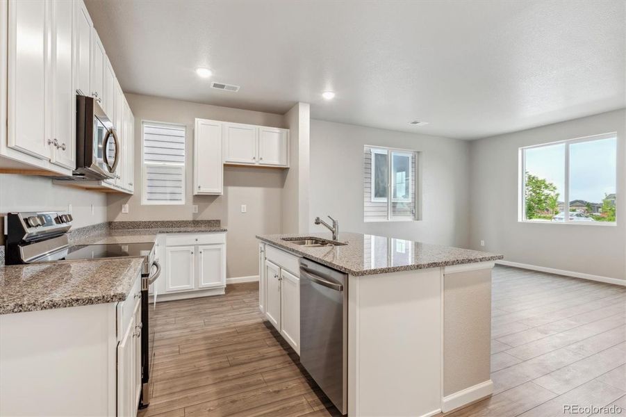 Furnished interior view inside a new home in Pintail Commons at Johnstown Village, Johnstown (Image 10).