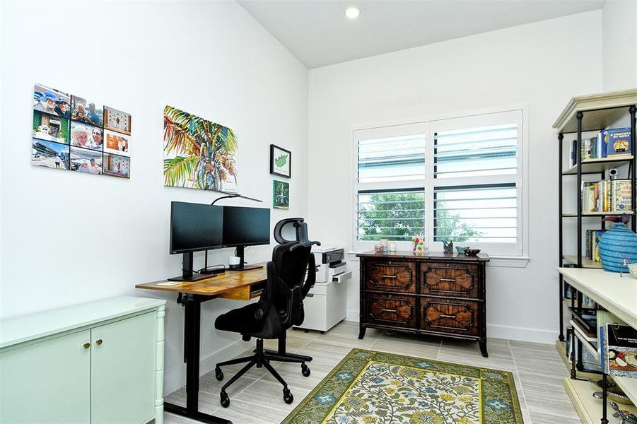 Furnished interior view inside a new home in , Nokomis (Image 34).