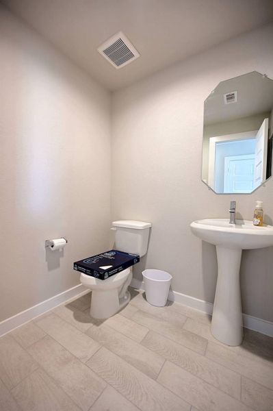 Furnished interior view inside a new home in Oakwood, Tomball (Image 7). Furnished interior view inside a new home in Oakwood, Tomball (Image 7).