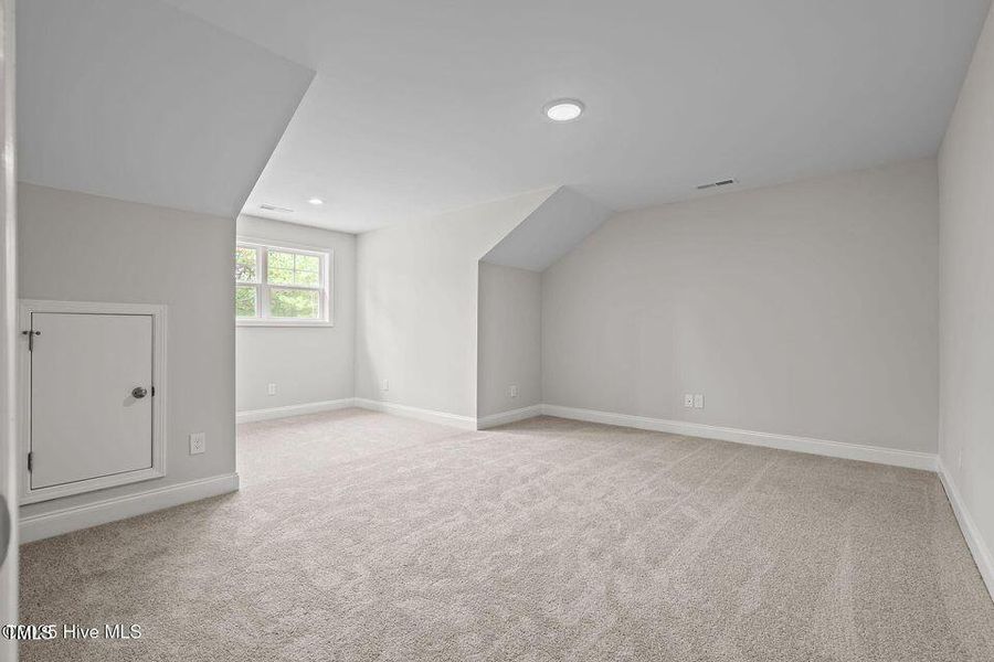 20250812173157290657000000-o