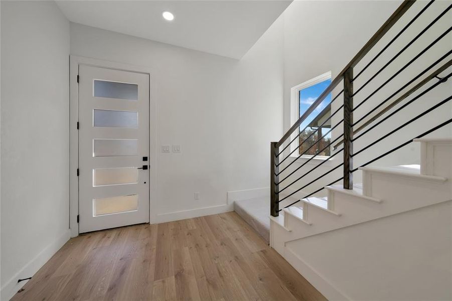 Spacious, unfurnished interior of a new home in , Garland (Image 25).