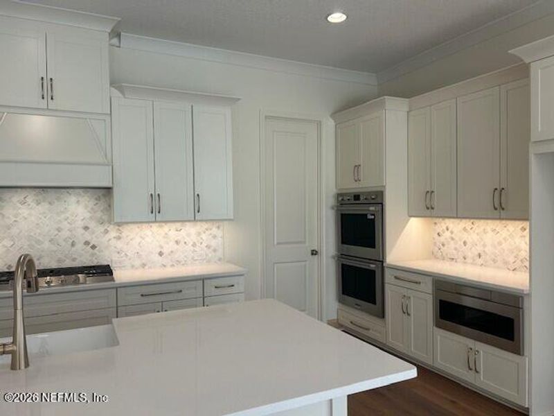 Furnished interior view inside a new home in Amelia National Country Club, Fernandina Beach (Image 5). Furnished interior view inside a new home in Amelia National Country Club, Fernandina Beach (Image 5).