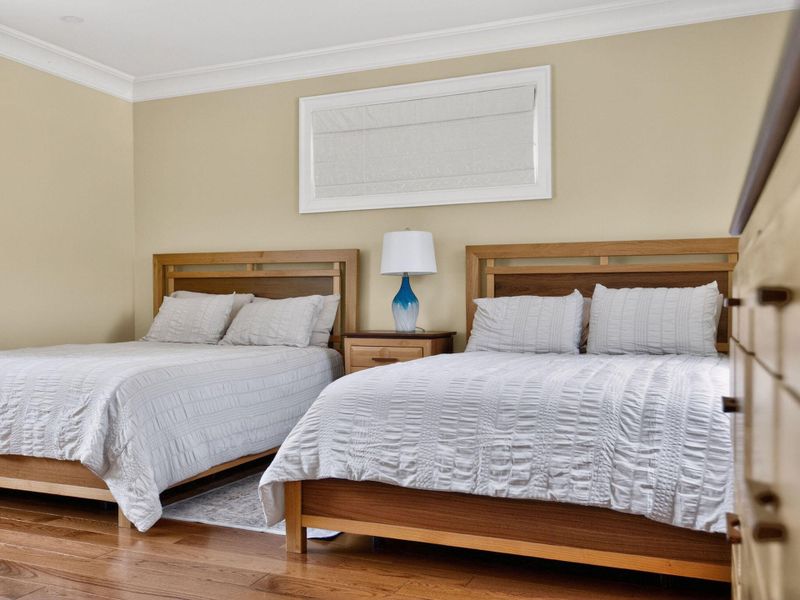 Guest Bedroom 4