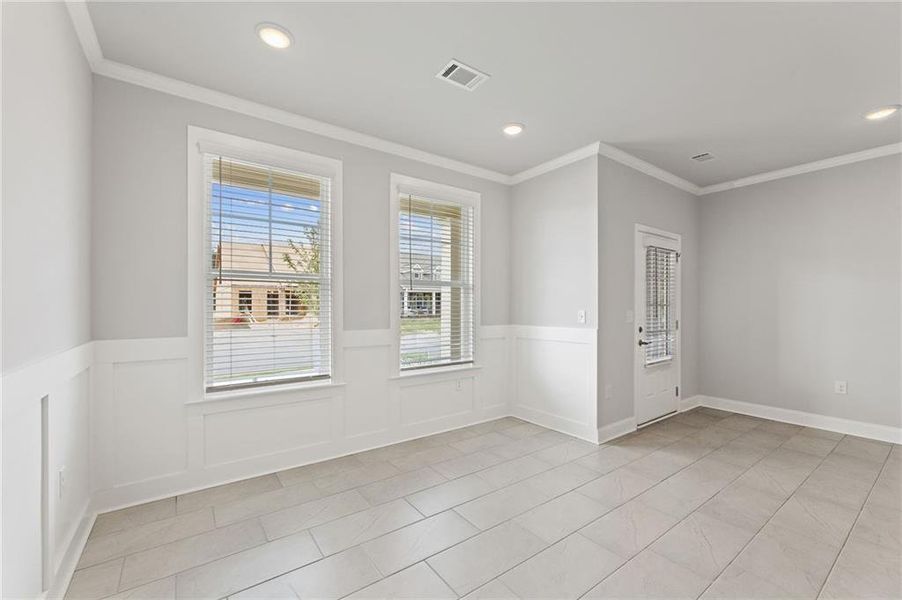 Spacious, unfurnished interior of a new home in Cooper's Walk, Loganville (Image 19).