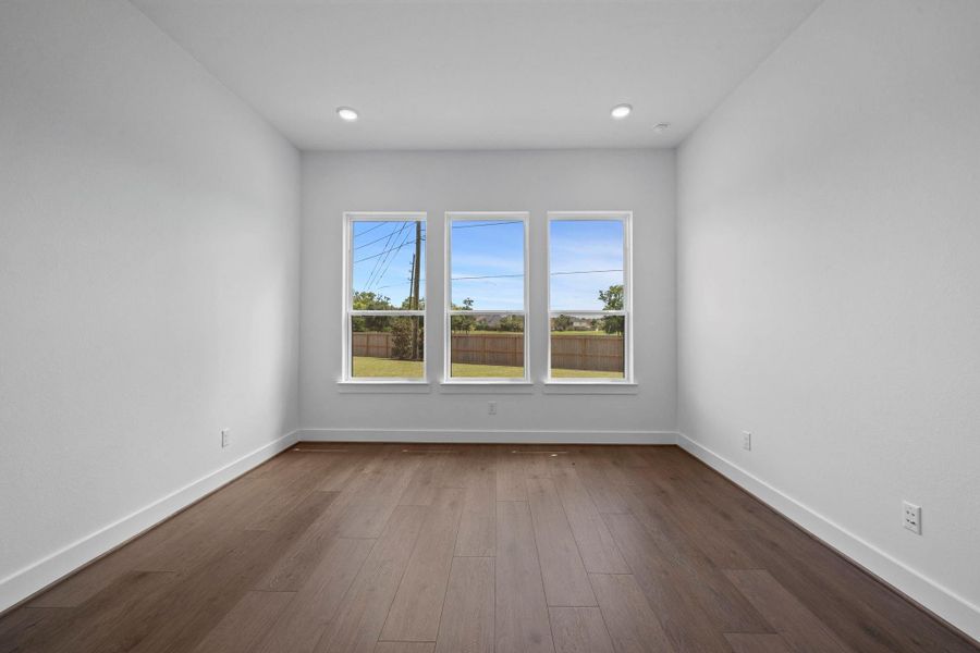 Spacious, unfurnished interior of a new home in Sienna Village of Anderson Springs 50', Missouri City (Image 10). Spacious, unfurnished interior of a new home in Sienna Village of Anderson Springs 50', Missouri City (Image 10).