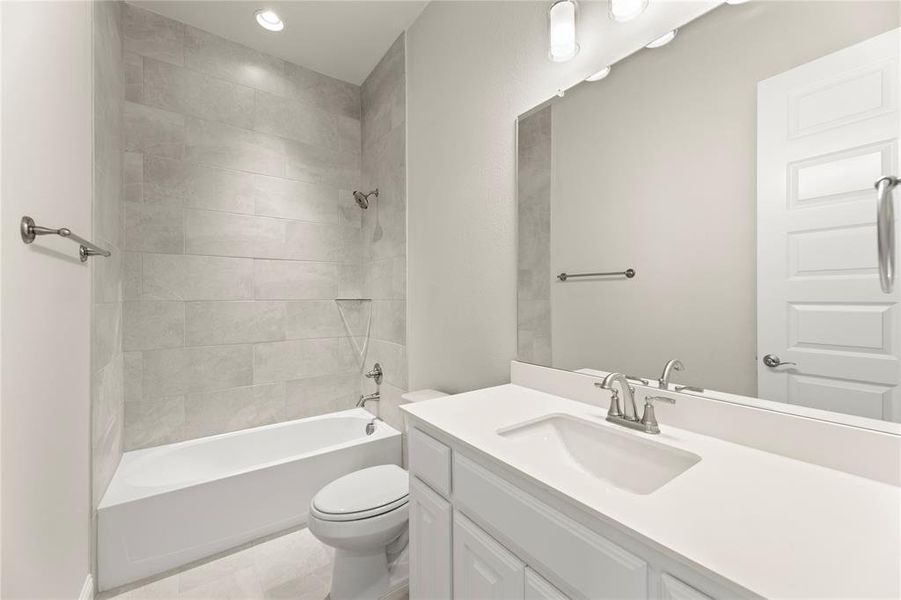 07. 1424 Rio Grande - 2ND Bath