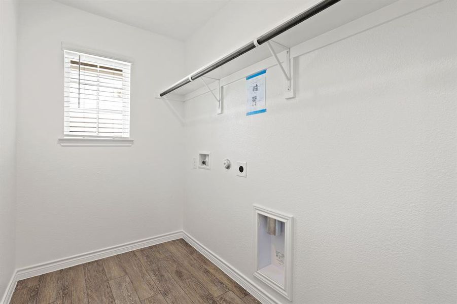 Spacious, unfurnished interior of a new home in Rocky Creek Crossing, Fort Worth (Image 10).