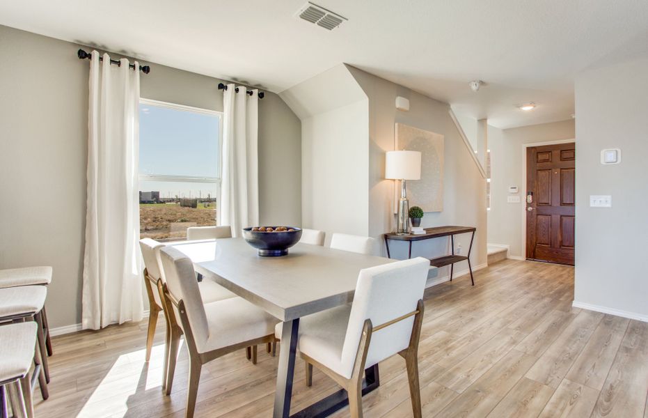 Dining area off kitchen