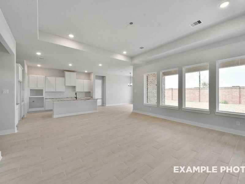 Spacious, unfurnished interior of a new home in Lago Mar, Texas City (Image 18). Spacious, unfurnished interior of a new home in Lago Mar, Texas City (Image 18).