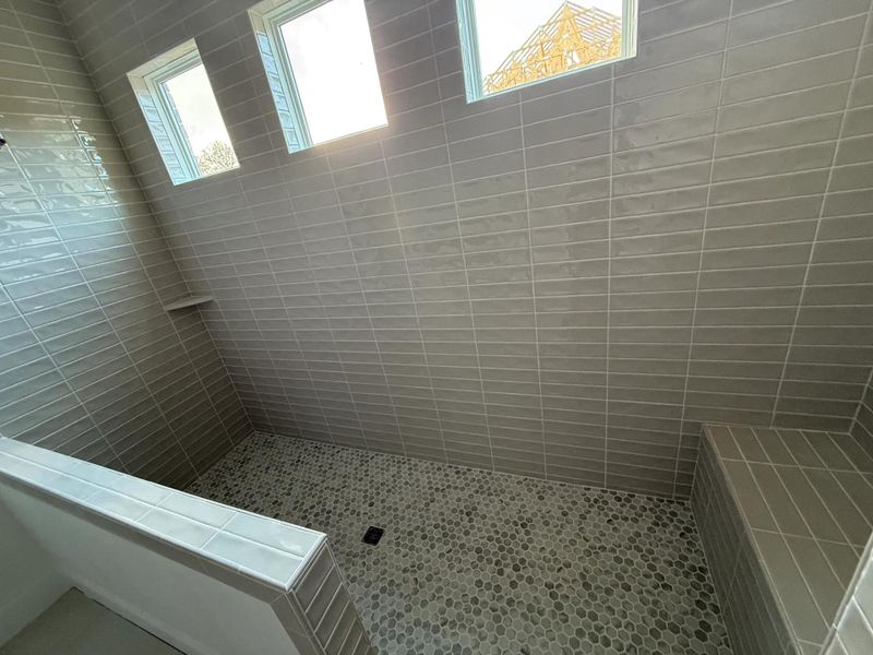 The Dresden D Primary Suite Bathroom