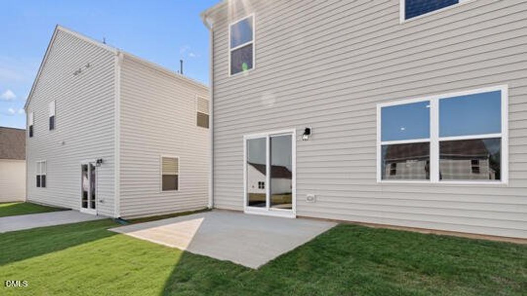Galvins Ridge_Hayden B_463_White_FP_SPEC Galvins Ridge_Hayden B_463_White_FP_SPEC