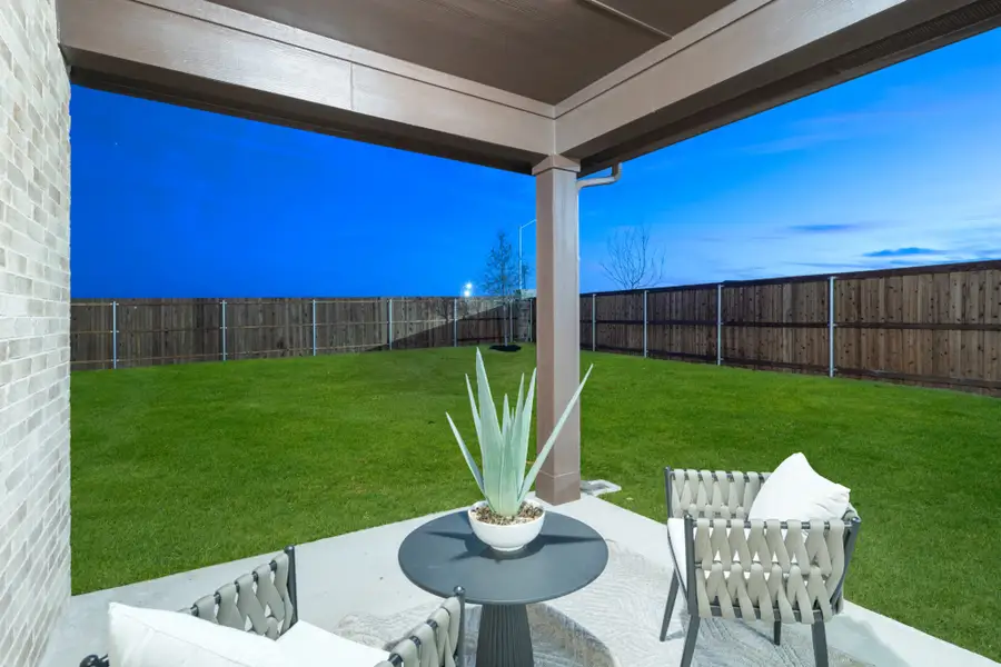 Representative exterior details of a home built from the Salado by UnionMain Homes in Legacy Hills, Celina (Image 4).