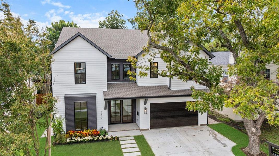 Image 37 of a home in .