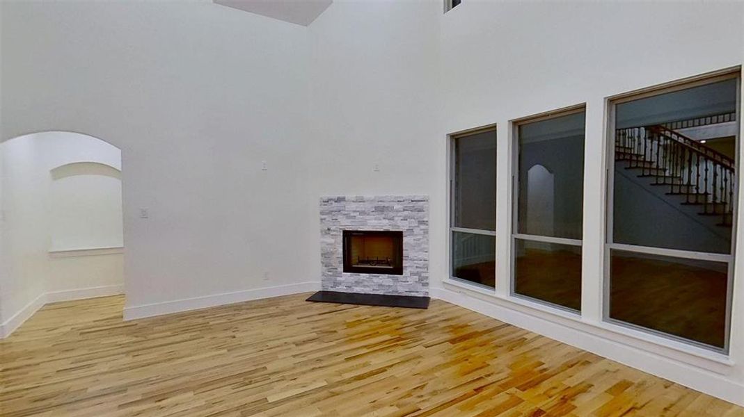 Spacious, unfurnished interior of a new home in , Mabank (Image 22). Spacious, unfurnished interior of a new home in , Mabank (Image 22).