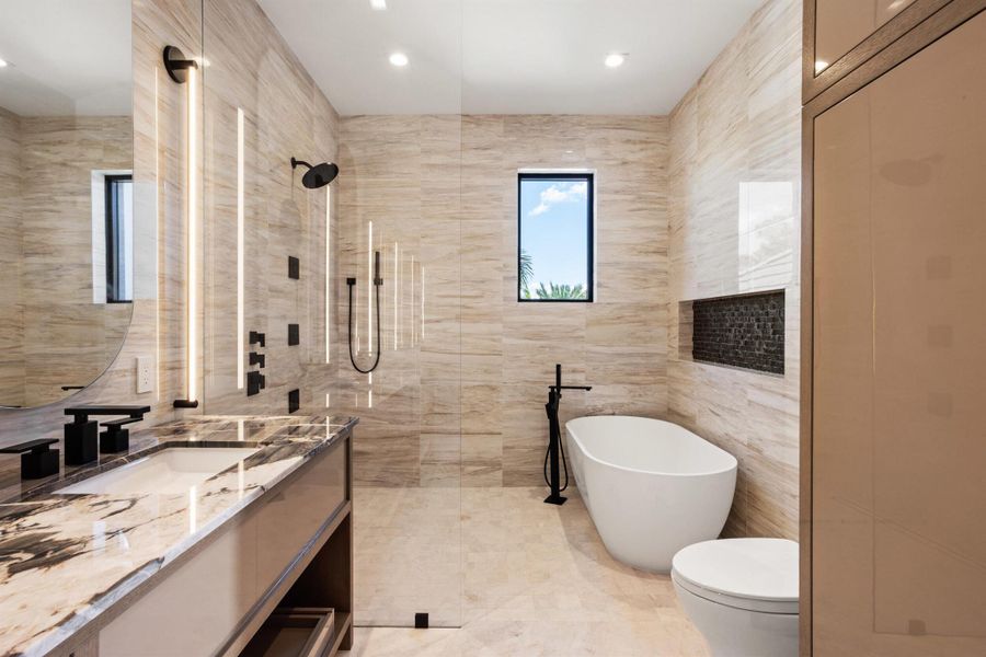 Image 92 of a home in .