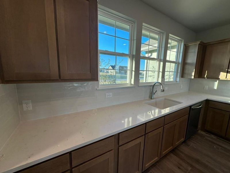 Furnished interior view inside a new home in Oak Valley, Oak Ridge (Image 7).