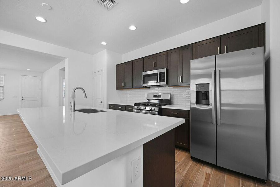 hj-az-phoenix-parkside-villas-cc-rm1-lot