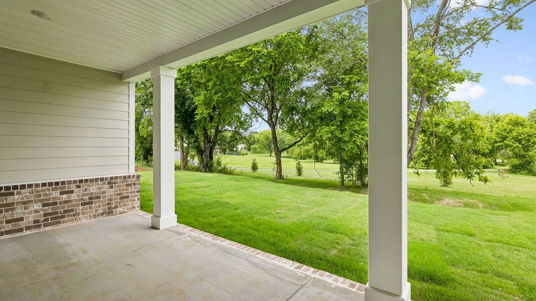 Representative exterior details of a home built from the Holden by D.R. Horton in Harvest Point, Spring Hill (Image 36).