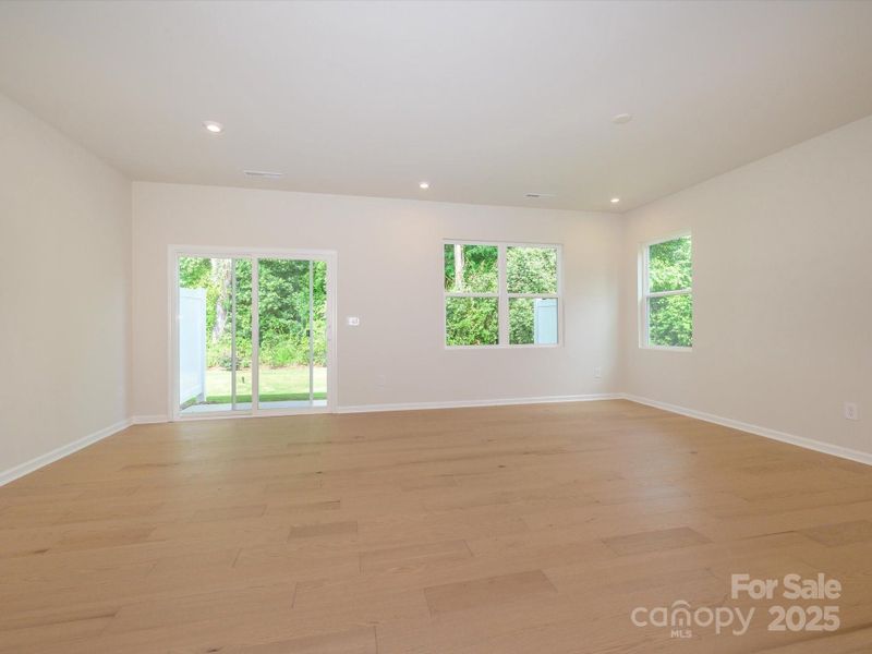 9' Ceilings give the home a special feel and truly open up the space. 9' Ceilings give the home a special feel and truly open up the space.