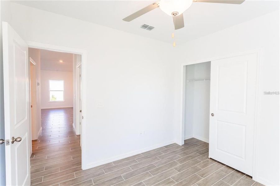 Spacious, unfurnished interior of a new home in , Punta Gorda (Image 26).
