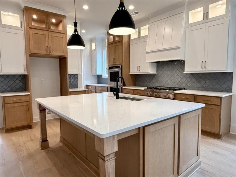 Furnished interior view inside a new home in Livingstone Park, Kennesaw (Image 18). Furnished interior view inside a new home in Livingstone Park, Kennesaw (Image 18).