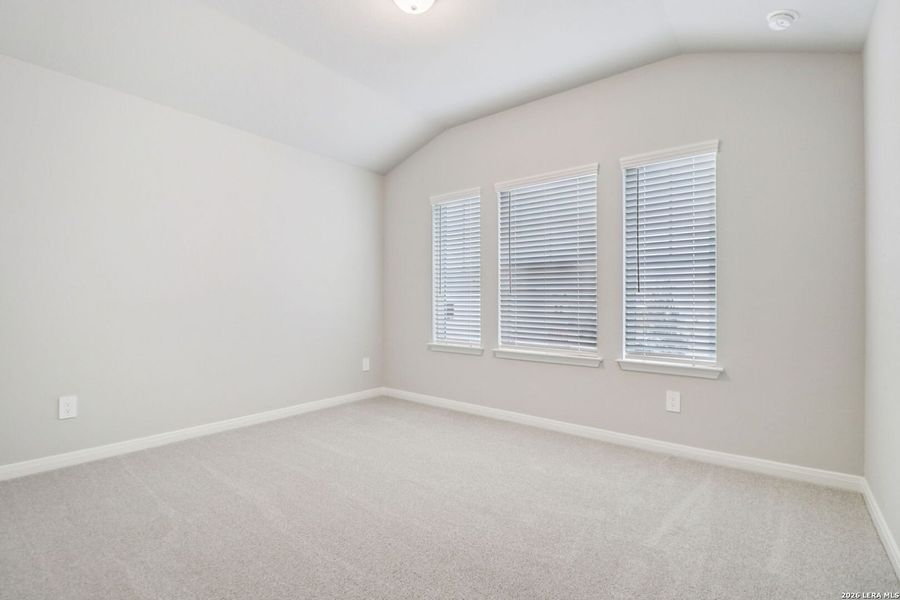 Spacious, unfurnished interior of a new home in Sagebrooke - Classic Series, San Antonio (Image 31).