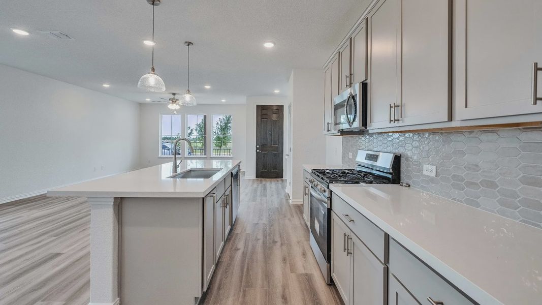 Furnished interior view inside a new home in Spring Creek, Taylor (Image 8).