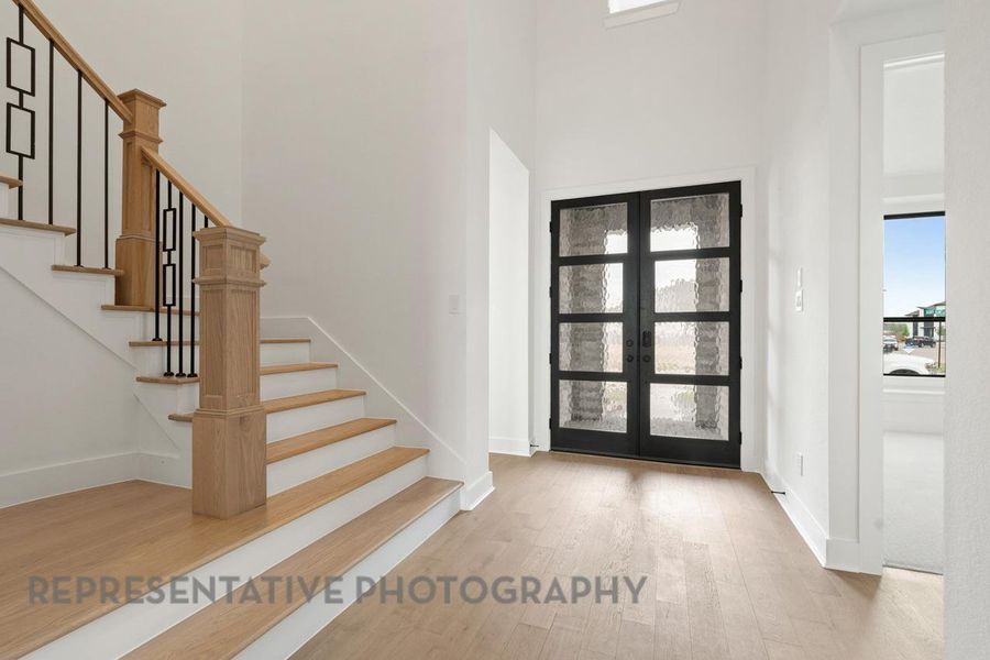 Spacious, unfurnished interior of a new home in Elyson: 80ft. lots, Katy (Image 15). Spacious, unfurnished interior of a new home in Elyson: 80ft. lots, Katy (Image 15).