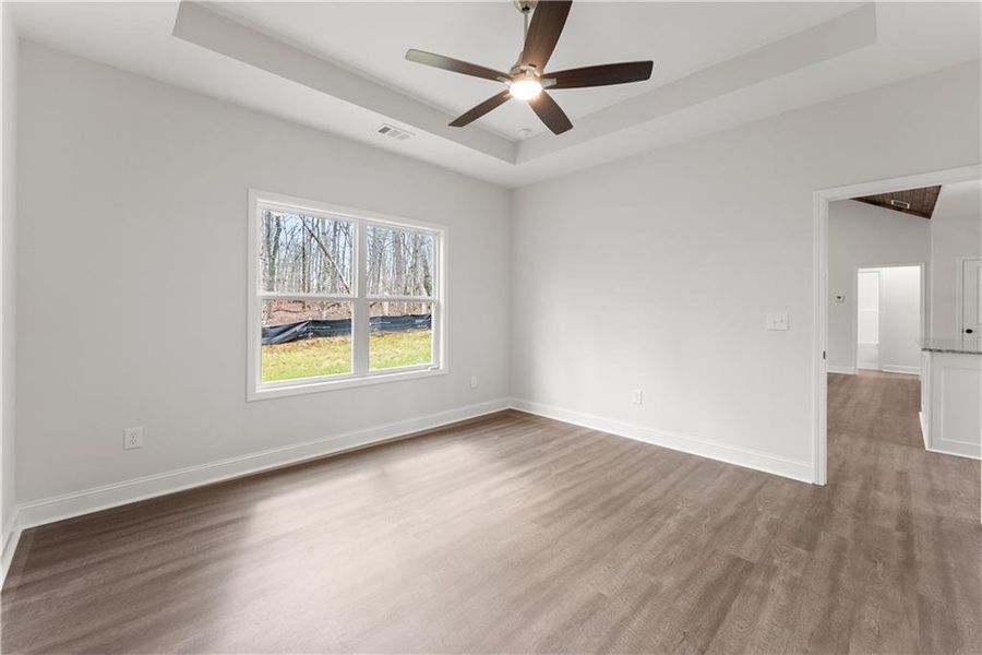 Spacious, unfurnished interior of a new home in , Cleveland (Image 22).