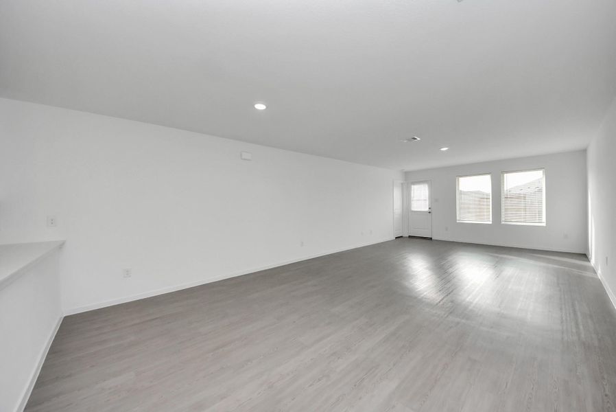 Spacious, unfurnished interior of a new home in , Katy (Image 28). Spacious, unfurnished interior of a new home in , Katy (Image 28).