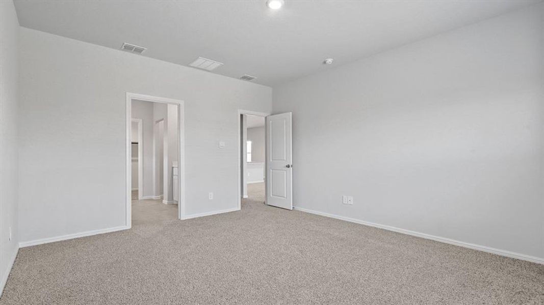 Spacious, unfurnished interior of a new home in Springhill South, Boyd (Image 25). Spacious, unfurnished interior of a new home in Springhill South, Boyd (Image 25).