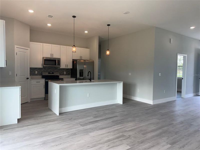 Furnished interior view inside a new home in , Ocala (Image 6).
