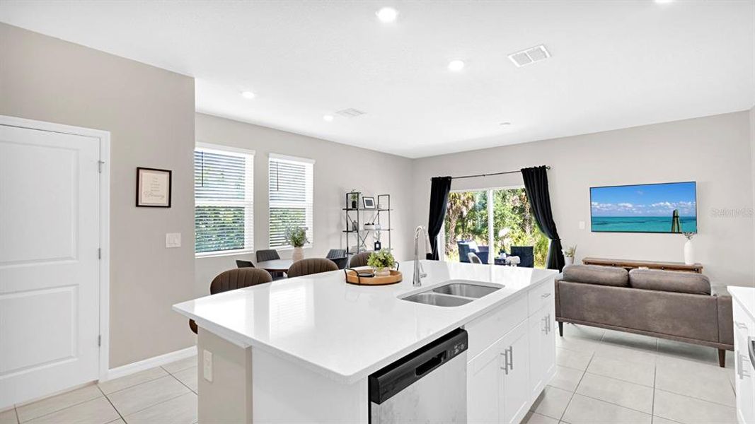 Furnished interior view inside a new home in , Kissimmee (Image 11).