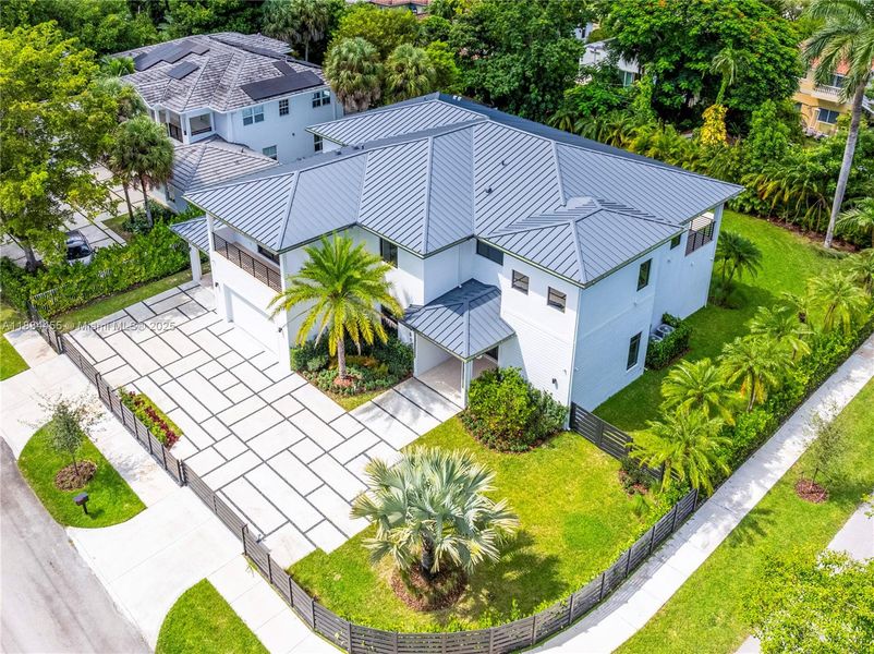 Image 21 of a home in .