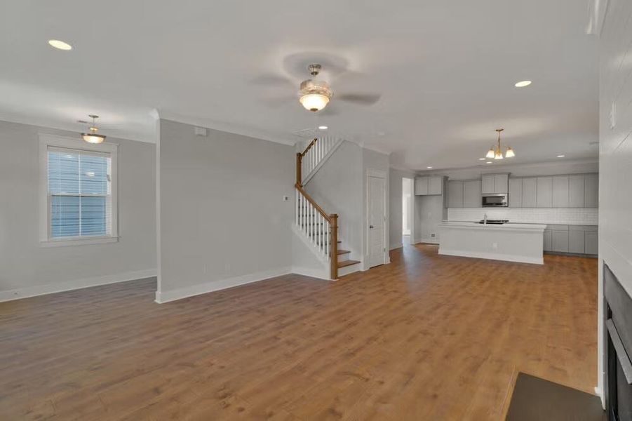 Spacious, unfurnished interior of a new home in Sweetgrass Station, Summerville (Image 12).