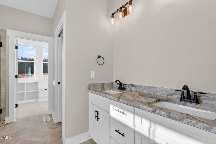 30-web-or-mls-529-hillard-ln-annice-broa