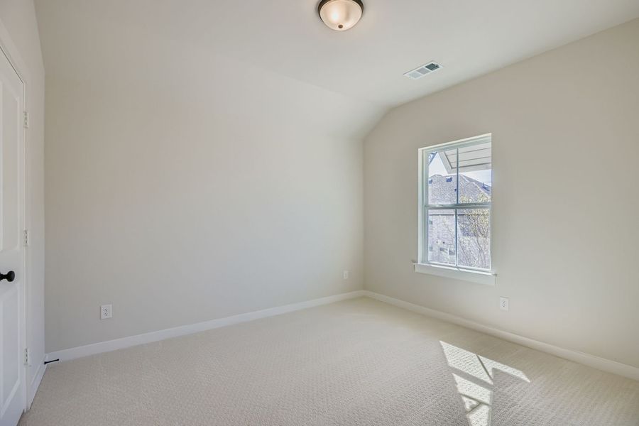 Spacious, unfurnished interior of a new home in Castle Hills Northpointe - Townhomes, Lewisville (Image 24).