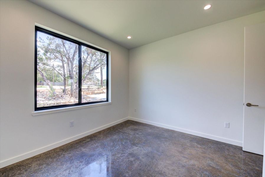 Spacious, unfurnished interior of a new home in , Austin (Image 22).