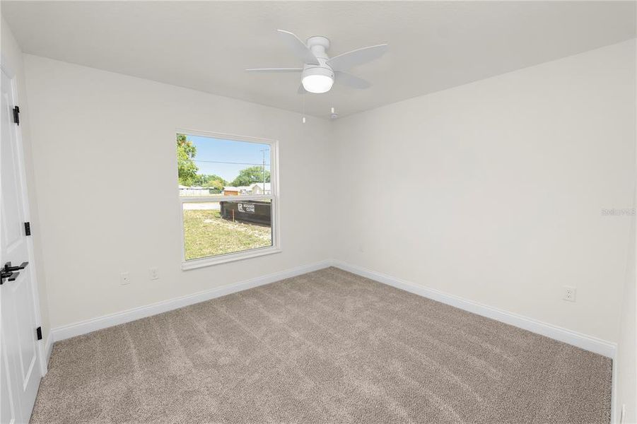 Spacious, unfurnished interior of a new home in , Eagle Lake (Image 18).