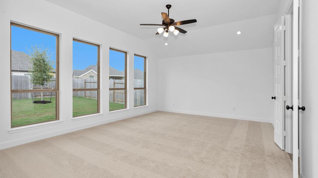 Spacious, unfurnished interior of a new home in Valencia, Manvel (Image 12). Spacious, unfurnished interior of a new home in Valencia, Manvel (Image 12).